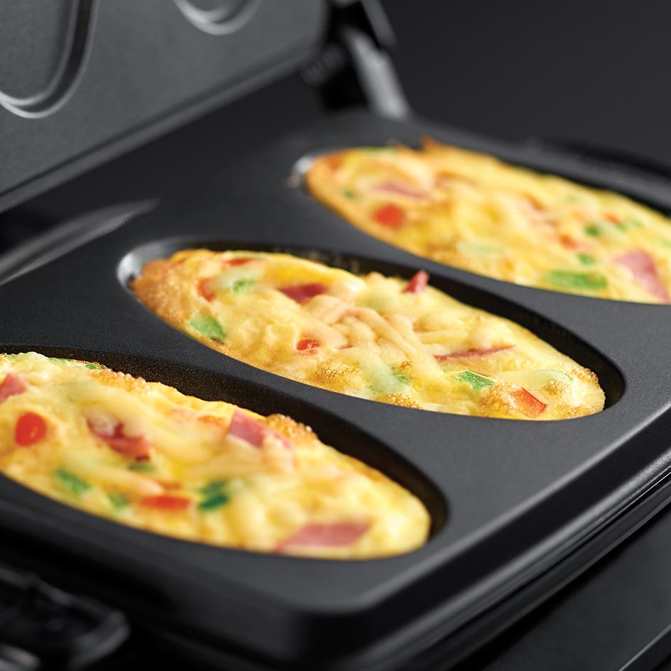 Foreman Evolve Family 5Portion Grill with Omelette Plates Red