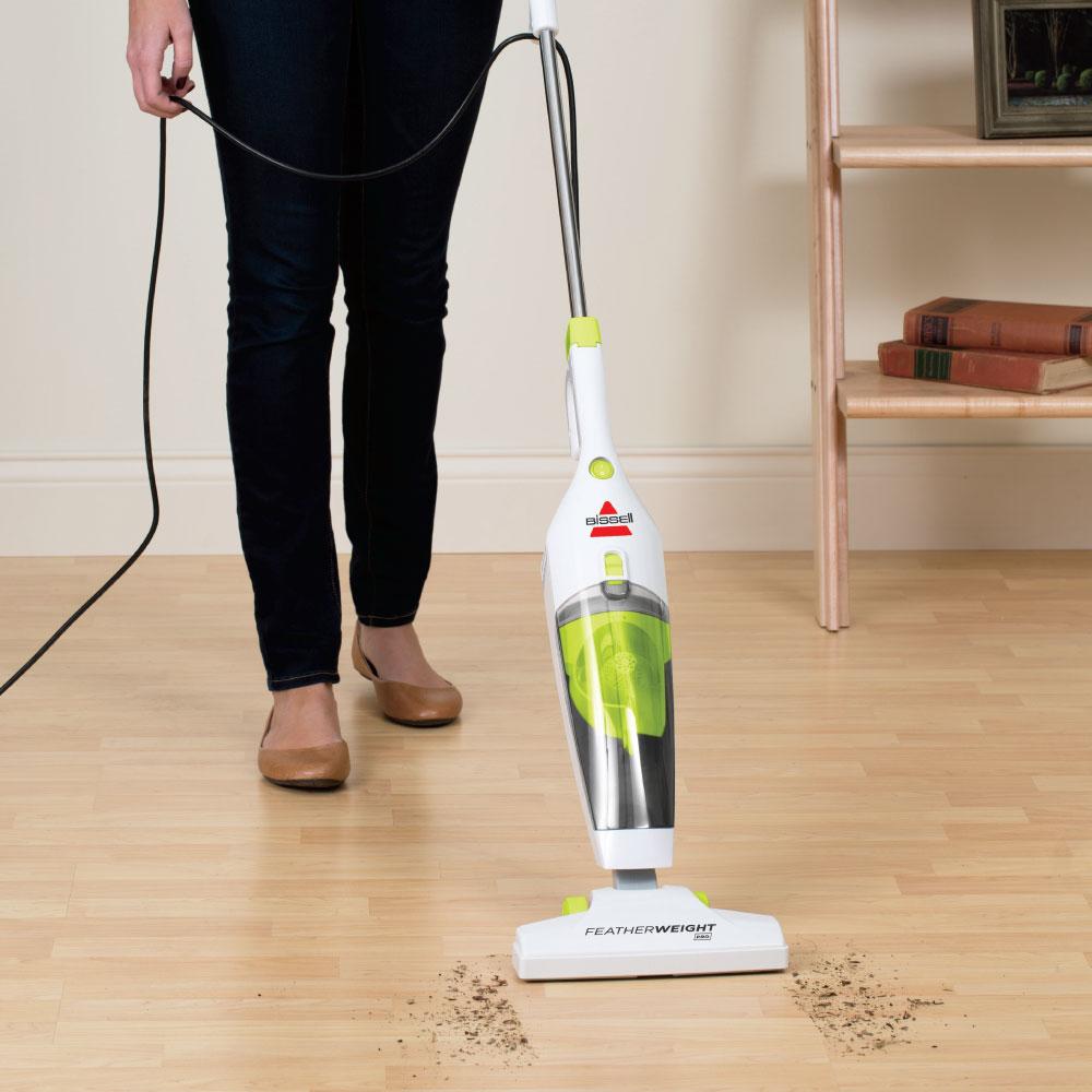 BISSELL Featherweight Pro 2in1 Lightweight Vaccum Cleaner Lime