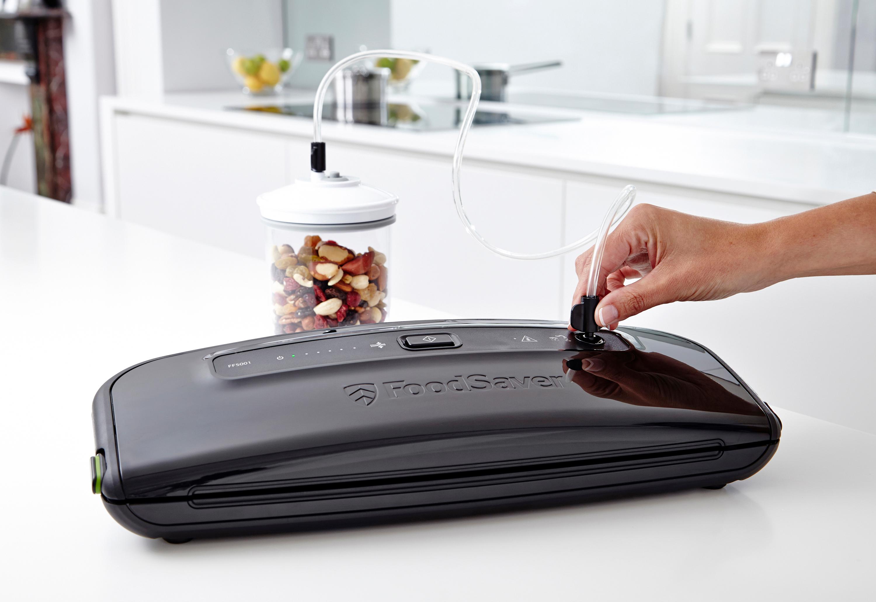 FoodSaver FFS001 Vacuum Sealer Black Amazon.co.uk Kitchen & Home
