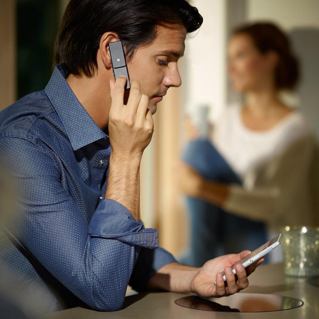 Sony SBH52 Smart Bluetooth Wireless Handset with NFC Connectivity