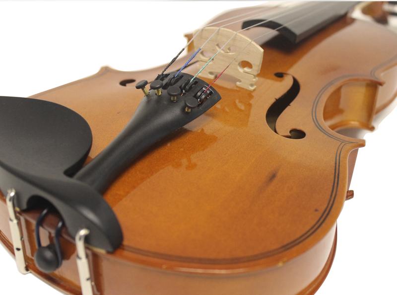 Windsor 1/2 Size Violin Outfit Includes Light weight Zipped Case With