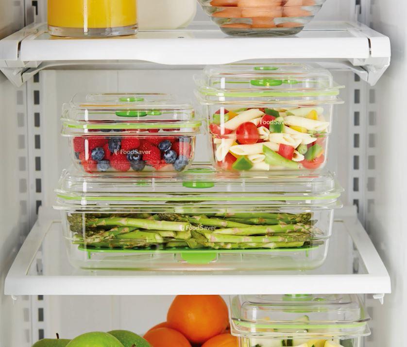 Foodsaver Fresh Food Vacuum Storage Containers, 700ml, 1.2L & 1.8L, BPAFree, Stackable, 3Piece