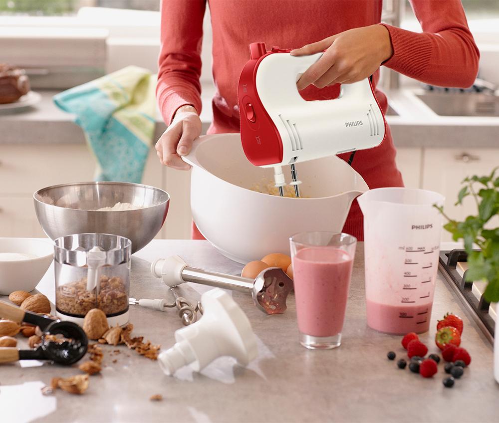 Amazon.de Philips HR1576/30 Handmixer 750 W Motorleistung, FlexiMix