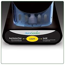 Miracle-Gro AeroGarden Sprout LED mit dem Gourmet-Kräuter Samenkit