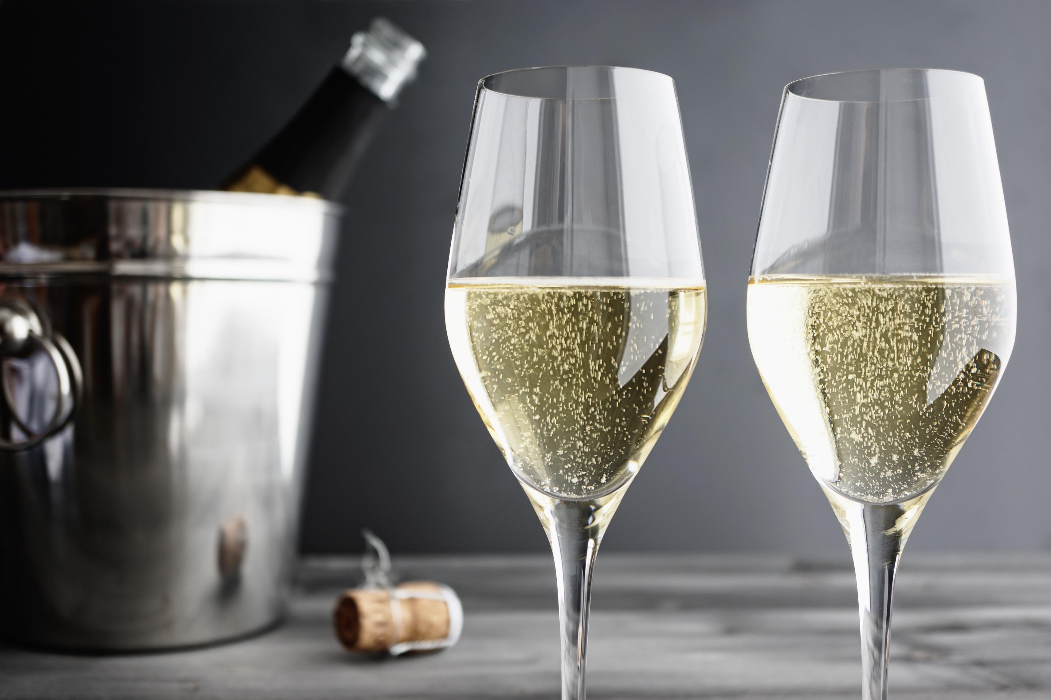 Baron Albert Champagner &amp;quot;Tradition&amp;quot; Baron Albert (1 x 0.75 l): Amazon ...