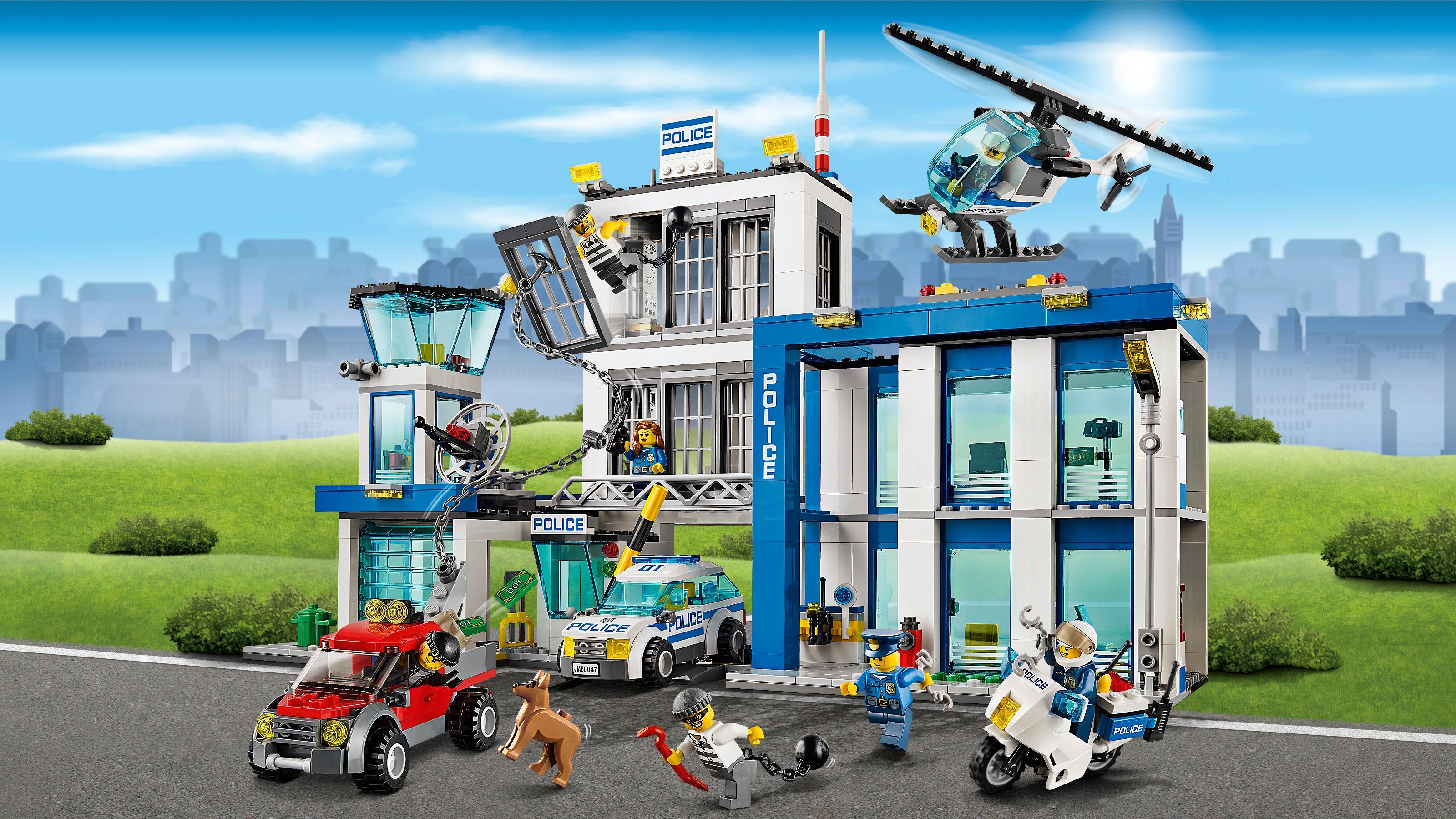 LEGO City 60047 Jeu De Construction Le Commissariat De Police Amazon.fr Jeux et Jouets