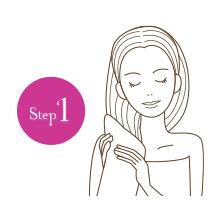 【Step1】髪に残った水分をしっかり取って浸透力アップ！