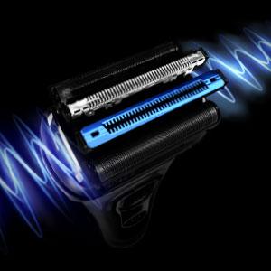 より多くのヒゲをとらえるデュアル連動刃 BRAUNシェーバーシリーズ９ 9090cc