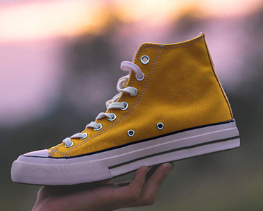 Fashion Outlet: Feel your best for less