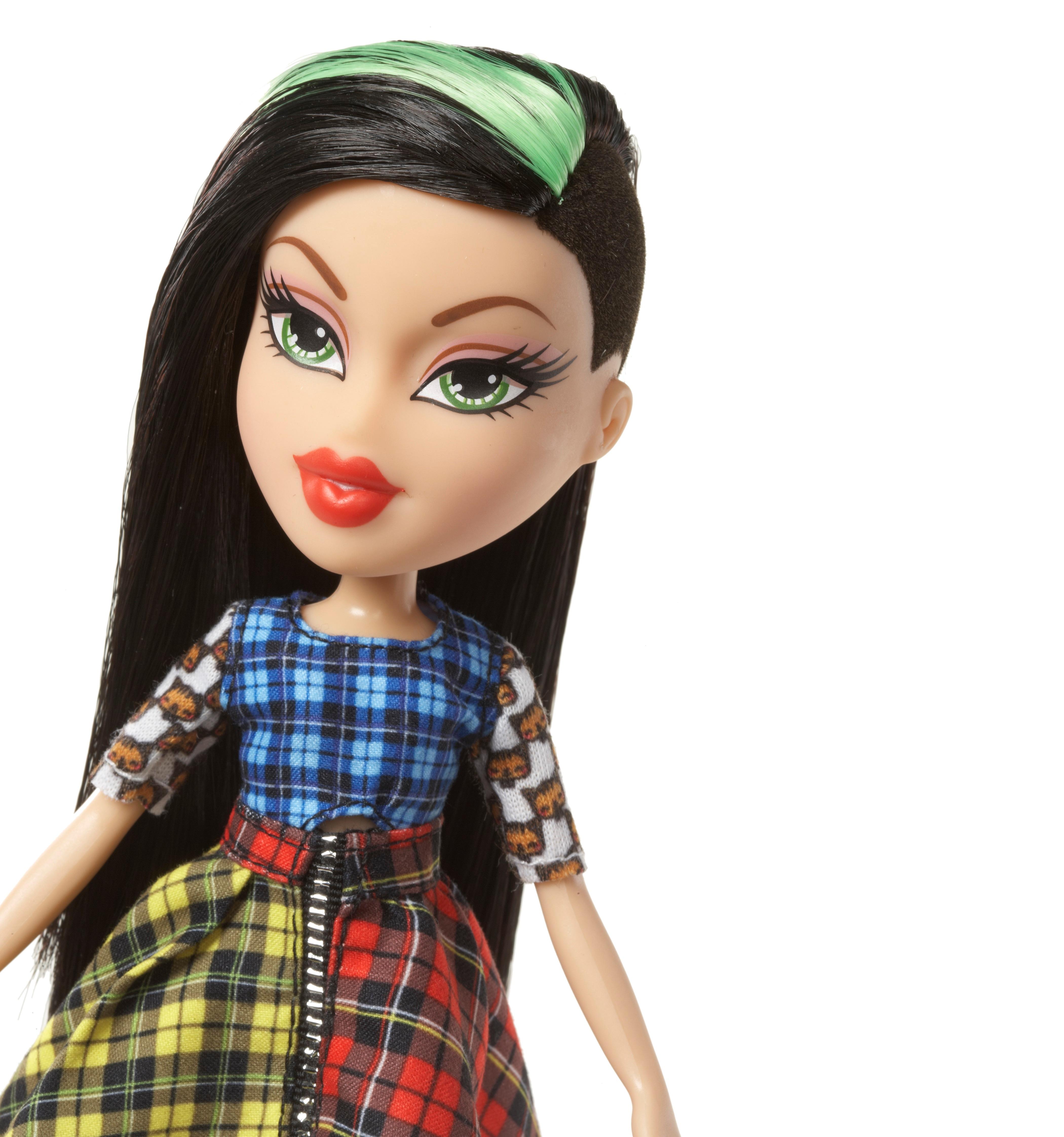 Bratz Hello My Name Is Doll- Sasha: Amazon.ca: Toys & Games