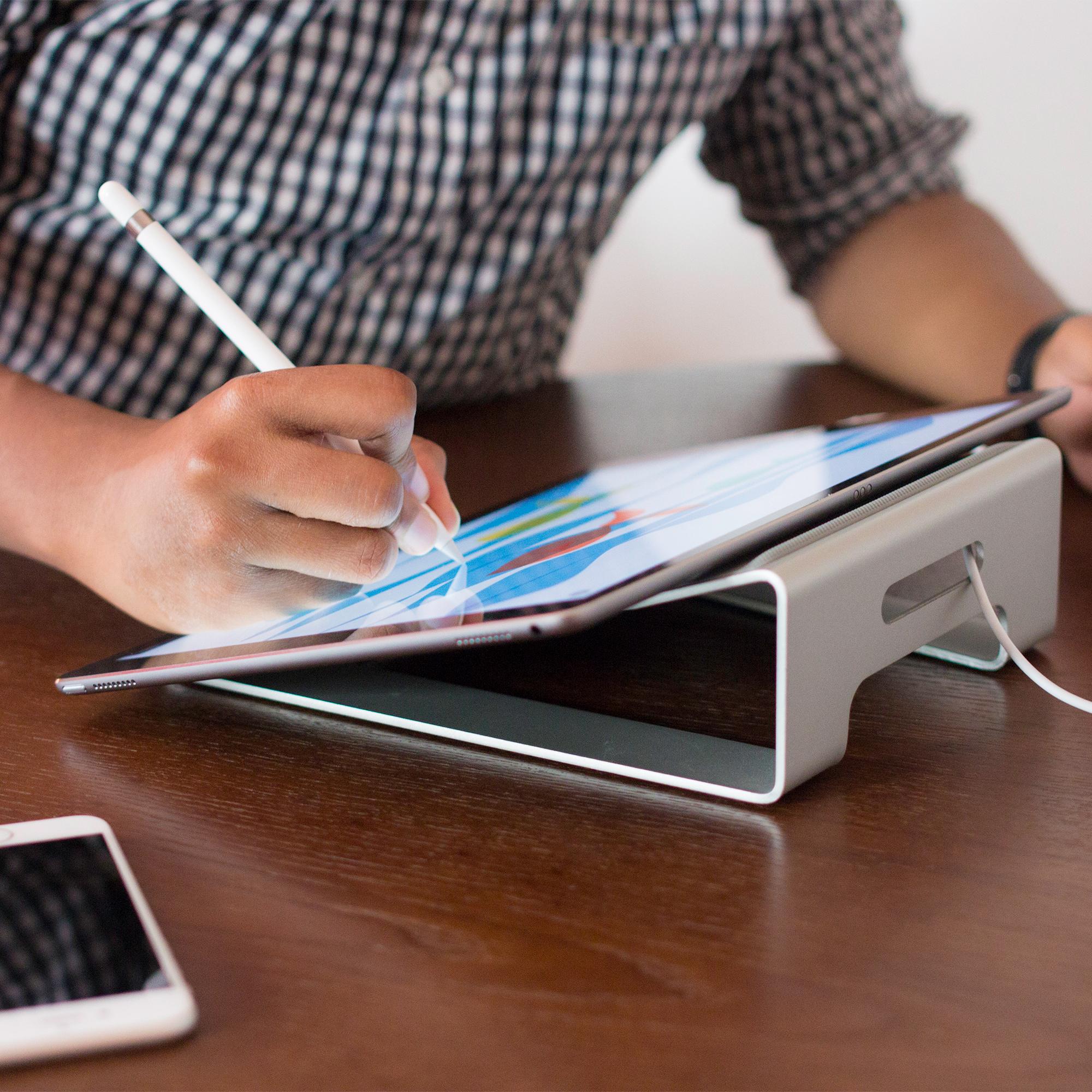 Twelve South ParcSlope for MacBook and iPad Pro Hybrid laptop stand and tablet desktop wedge