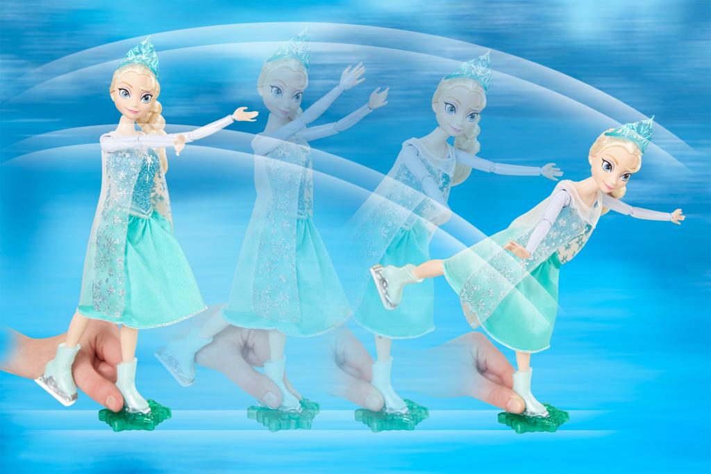 Disney Frozen Ice Skating Elsa, Dolls Amazon Canada