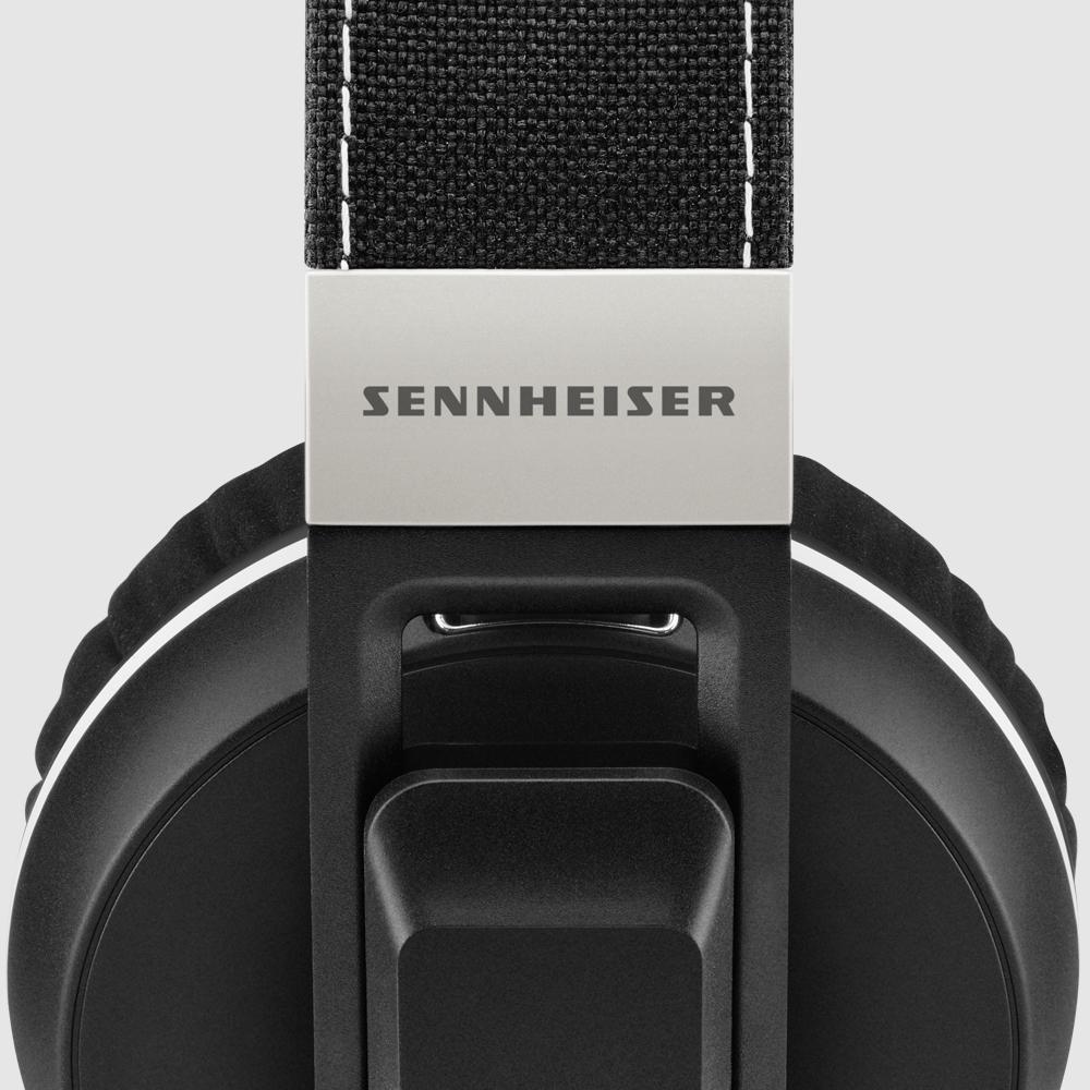 Sennheiser Urbanite XL Wireless OverEar Headphone, Black 506087 Amazon.ca Electronics