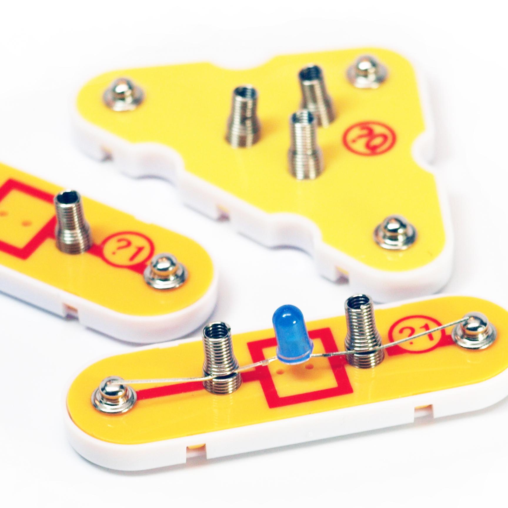 Snap Circuits Extreme SC750 Elenco Electronics Inc Amazon.ca Toys