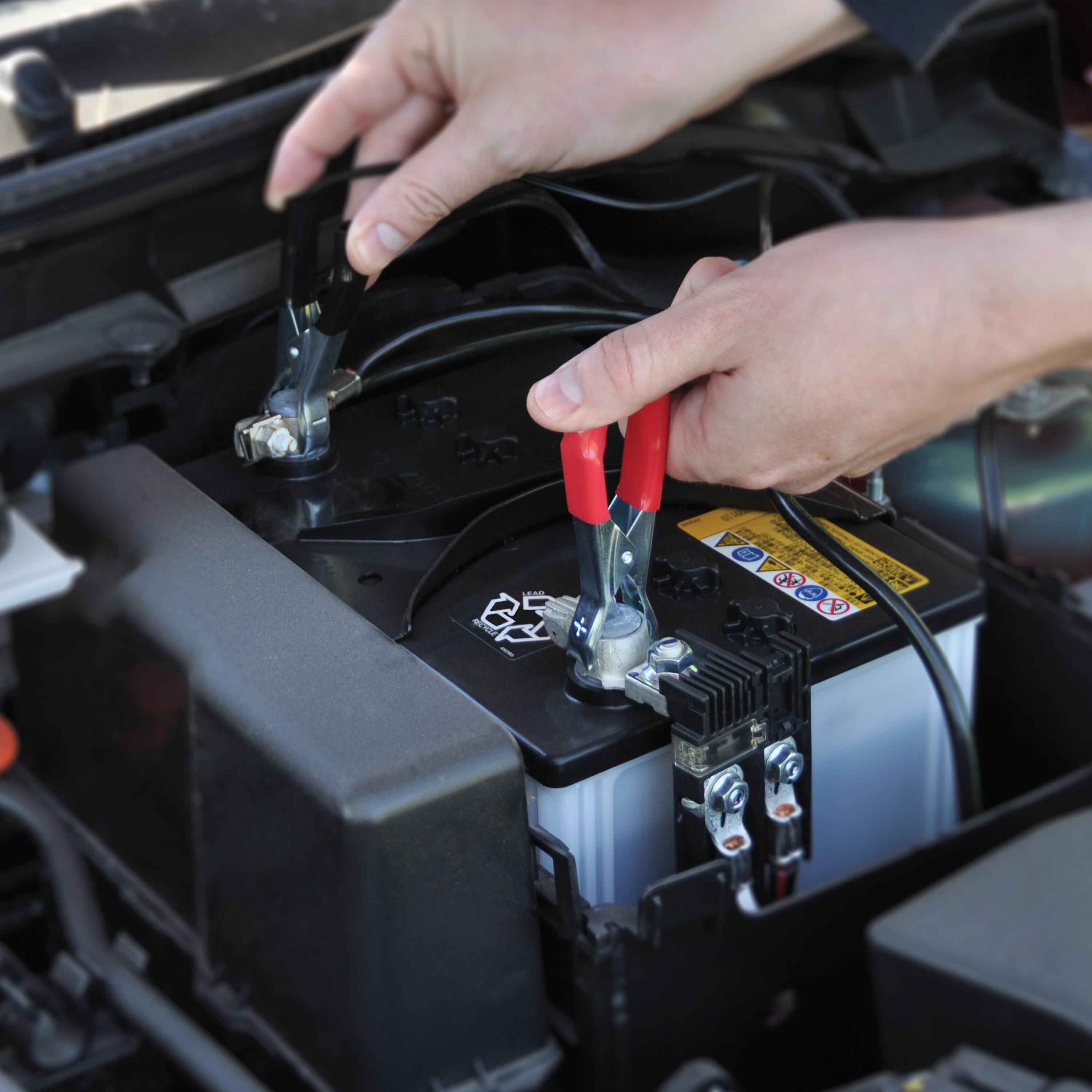 Sunforce 50032 15 Watt 12 Volt Solar Battery Charger Amazon.ca Automotive