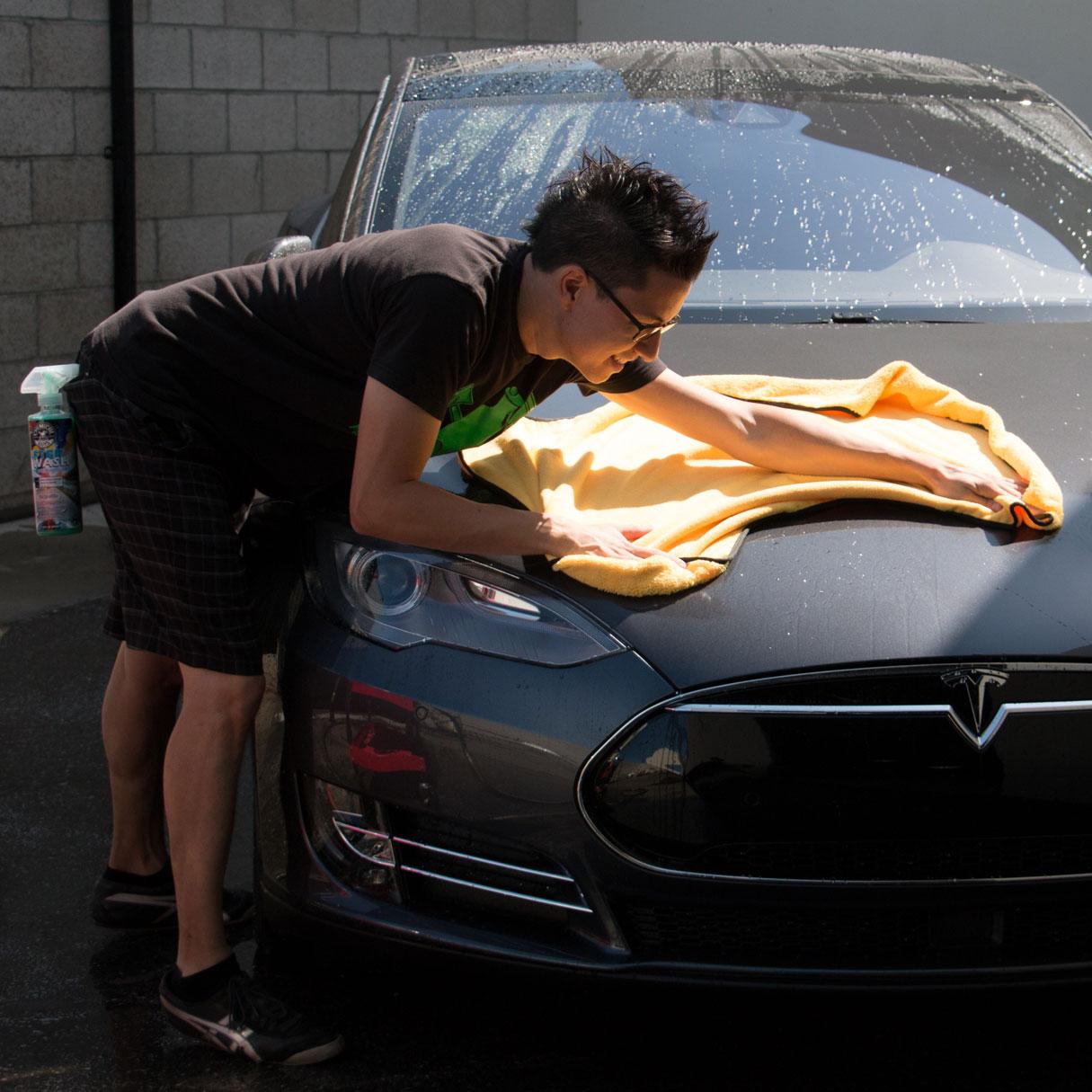 Chemical Guys HOL121 Best Car Wash Bucket Kit (11 Items), Cleaning Kits