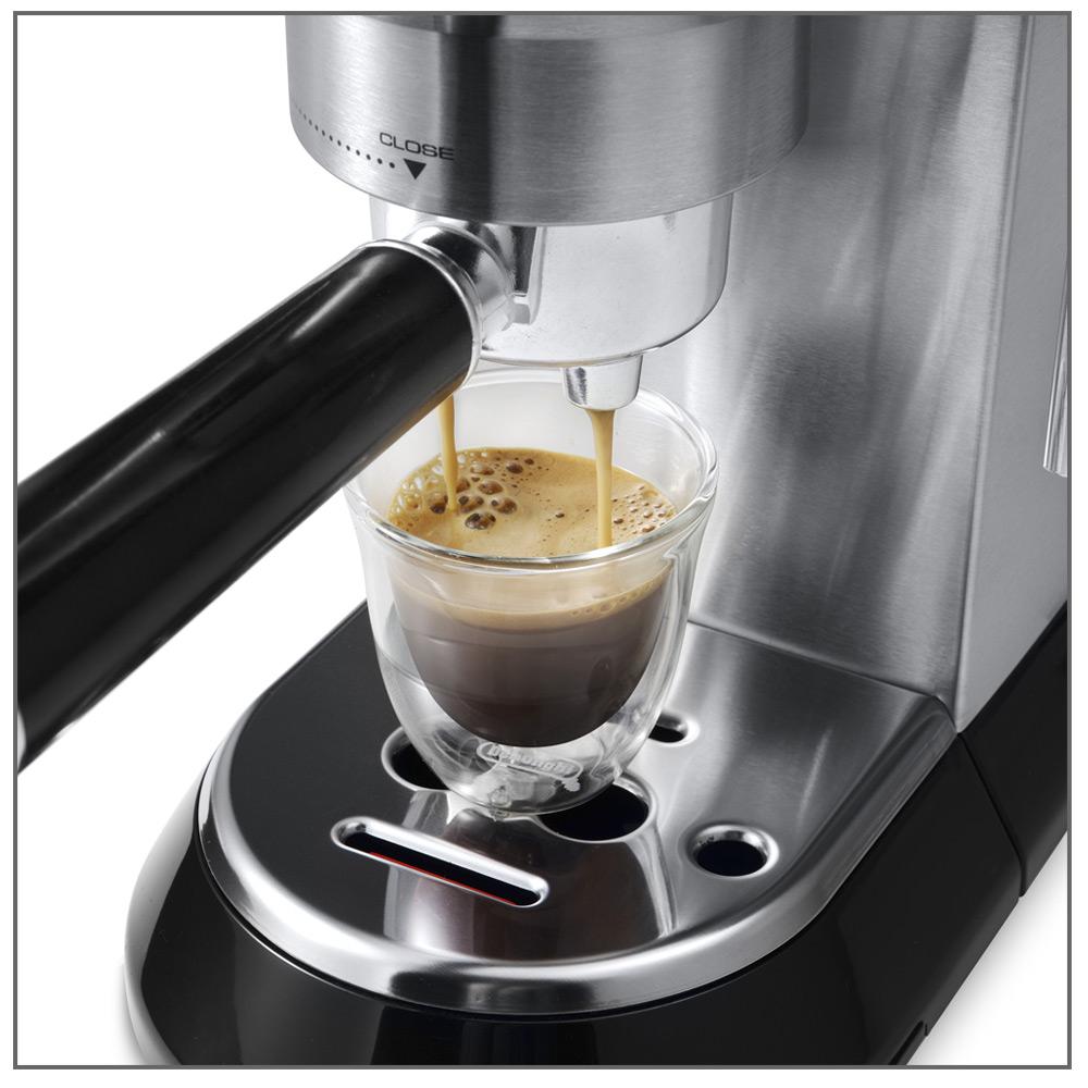 DeLonghi EC680 Dedica 15 Bar Slim Espresso and Cappuccino Machine with