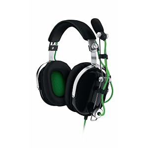 Razer Black Shark Over Ear Noise Isolating PC Gaming Headset Compatible  with PS4 : Amazon.ca: Electronics
