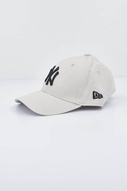 York Yankees MLB League Essential 9Forty Adjustable cap