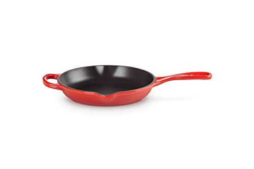 LE CREUSET Signature Gusseisen Brat- und Servierpfanne, Rund, Ø 20 cm, Für alle Herdarten inkl. Induktion geeignet, 1,51 kg, Kirschrot, 20182200600422