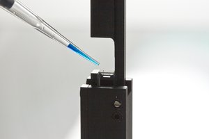 FireflySci Calibration Kit 4 UV/VIS Photometric Accuracy, Wavelength & Stray Light Calibration Kit 4 - Thumbnail 2