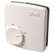 Danfosss RET230P Room Thermostat, 5-30c, 087N743000 by Danfoss