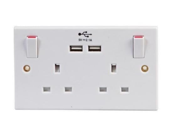 iSeventy9 Double Wall Plug Socket 2 Gang 13A with 2 USB Charger Port Outlets Plate White