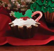 Brioche Floret Paper Baking Cups - Small Size - Brown - 50 Pcs -1 3/4'' Base x 3'' Top x 1 1/4'' High