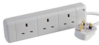 PRO ELEC - Extension Lead, 3 Socket, 1 Metres (White)