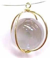 Amazon Co Jp クリスタルバンク 天然石 パワーストーン 18金水晶玉 18mm 入りペンダントヘッド ジュエリー