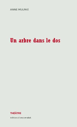 Un  arbre dans le dos