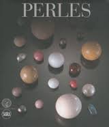 perles by (Hardcover)