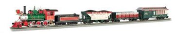 Bachmann Trains Santas Express Ready-to-Run On30 Scale Train Set