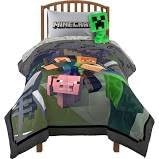Minecraft Fighting Back Twin Comforter Set