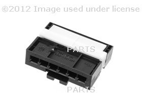 Genuine BMW Socket Housing Connector with 6 Wires E39 E46 E53 X5 E91 E92 E93