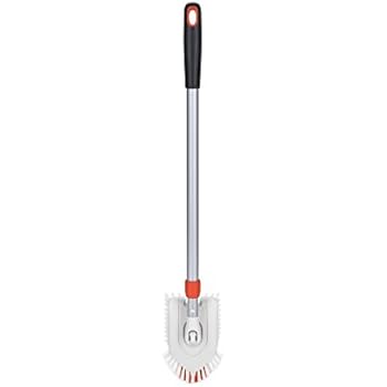 OXO Good Grips Extendable Tub & Tile Brush