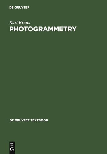Quantum Invariants of Knots and 3-Manifolds (De Gruyter Studies in