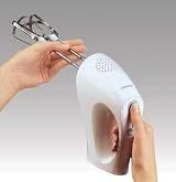Kenwood HM220 Hand Mixer 120W with 2 Beaters 3 Speeds White view 3