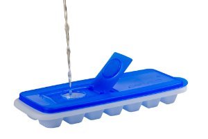 ChefLand Easy Release No Spill Ice Cube Tray with Removable Cover, Stackable, Compact, Odor Free Ice Cube Tray In White With Blue Lid (4 trays) - Thumbnail 5