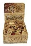 Image de Deluxe Precious Wooden Runes