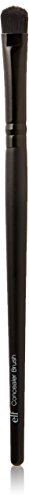 e.l.f. Concealer Brush, Flat Makeup Brush For Concealing Imperfections, Vegan & Cruelty-Free