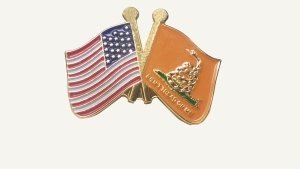 DONâ€™T TREAD ON ME - LAPEL PIN FLAG COLLECTOR, 1 POST & CLUTCH BACK, SIZE 1-1/8"W - Police, Sheriff, CHP, State Trooper, Security - Sold by Uniform World