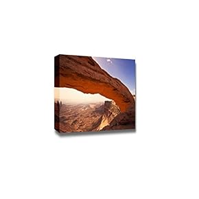 Beautiful Scenery Landscape a View of Mesa Arch Wall Decor