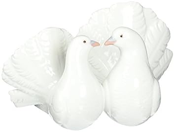 Lladr Kissing Doves Figurine