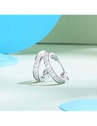 Carleen - Pendientes de aro de plata de ley 925 con circonita cúbica de corte princesa y cierre de clic, diseño de aro, 0.787 in de diámetro