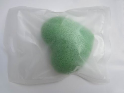 Green Sweetheart Shape Face Washing Cleansing Pad Sponge Natural Konjac Cosmetic Washing Puff