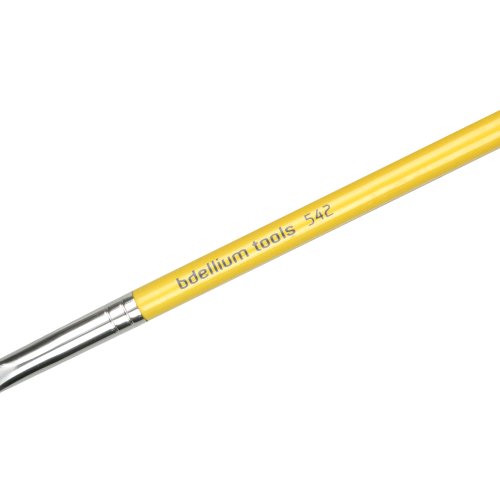 Bdellium Tools Professional Makeup Brush Studio Line - Bold Lip Brush 542