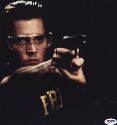 JOHNNY DEPP DONNY BRASCO SIGNED AUTOGRAPHED 11X14 PHOTO PSA/DNA Q31281