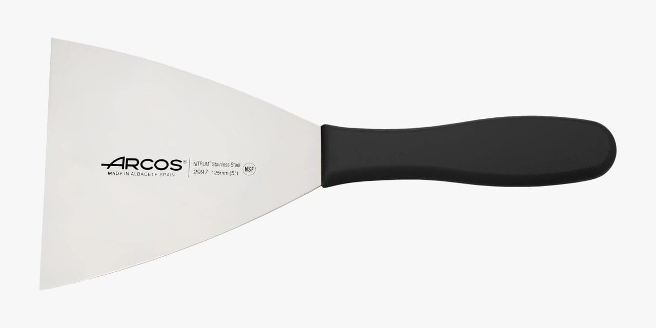 Arcos Series 2900 - Kitchen Spatula - Blade Nitrum Stainless Steel 5"x5" - Handle Polypropylene Black Color