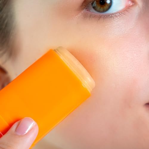 Glow Effect Stick Solar Facial SPF50+ 20 ml – Efeito Luminoso com Tahitian Monoi, Niacinamida e Manteiga de Karité - Resistente à Água